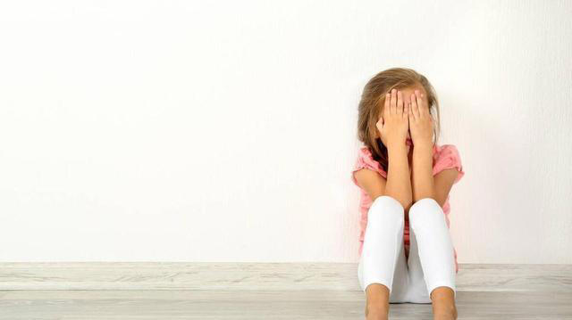 孩子身上有这四种表现时，家长们别不在意，说明他们正在变自卑-首码网-网上创业赚钱首码项目发布推广平台
